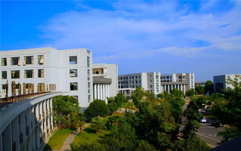 2023年随州职业技术学院在新疆招生专业及招生人数汇总(2024考生参考)