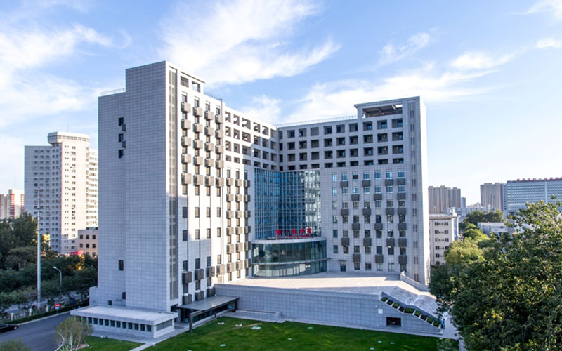 2023年首都医科大学在辽宁招生专业有哪些？学费是多少？