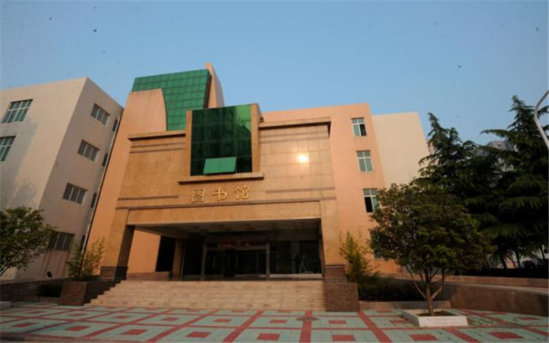 2023年郑州财税金融职业学院在安徽录取批次及录取分数参考