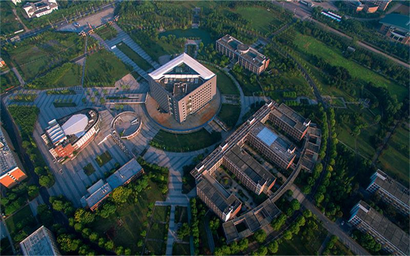 2023年衢州学院在青海录取批次及录取分数参考