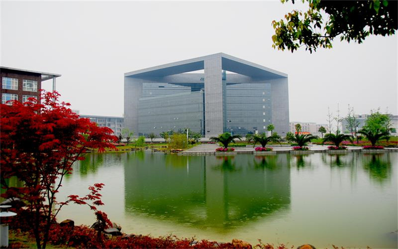 【2022高考】齐鲁师范学院在河南各专业录取分数线及选科要求