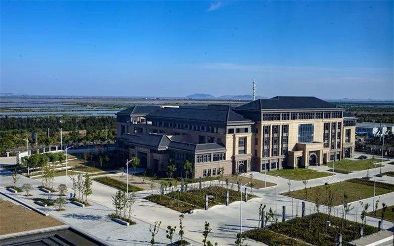 2023年浙江东方职业技术学院在新疆招生专业及招生人数汇总