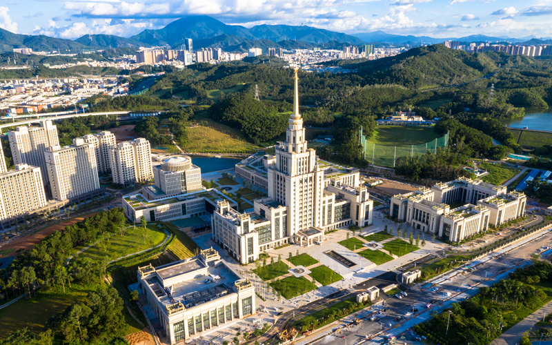 深圳北理莫斯科大学国际经济与贸易（中外合作办学）专业在浙江招生录取分数(综合)：577分