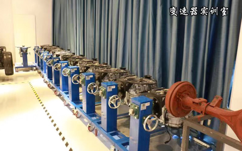 天府新区信息职业学院新能源汽车技术专业（三 ）录取分数线【四川高考文科】