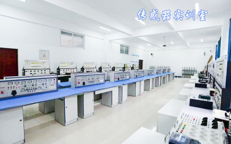 2024考生参考：2023天府新区信息职业学院高速铁路客运服务专业在河北招生录取分数及录取位次