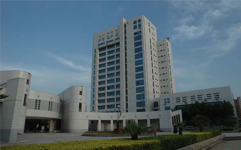2023年浙江考生多少分可以上华北水利水电大学港口航道与海岸工程专业？
