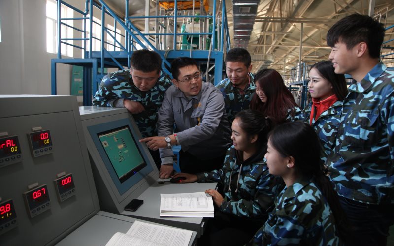 内蒙古理科考生排多少名可以上内蒙古化工职业学院数字媒体技术专业?