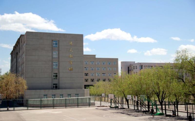 2023年包头师范学院在新疆招生专业及招生人数汇总