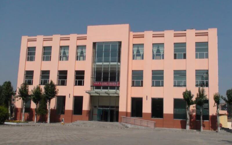 2023年内蒙古科技大学包头师范学院在安徽招生专业有哪些？学费是多少？
