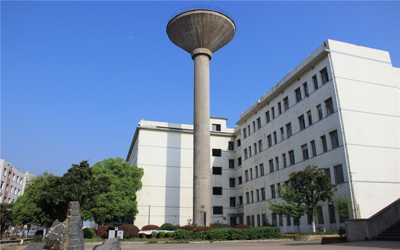 2023年湖南城建职业技术学院在河北招生专业有哪些？学费是多少？