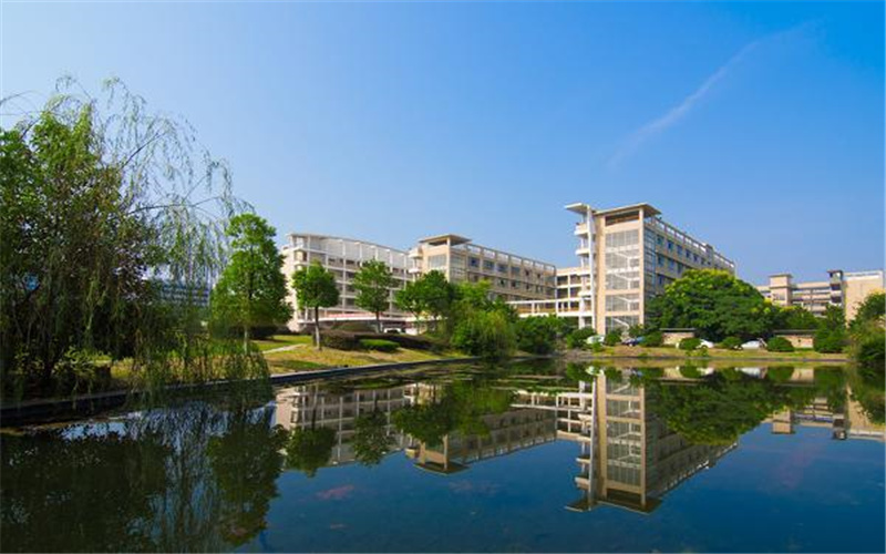 2023年湖南大众传媒职业技术学院在宁夏录取批次及录取分数参考