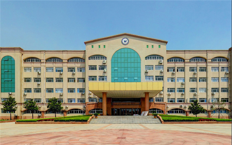 2023年潍坊科技学院在甘肃录取批次及录取分数参考