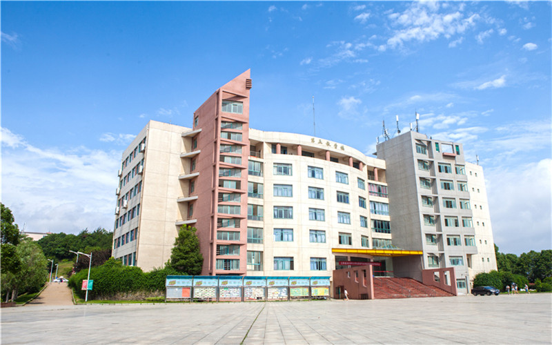 江西旅游商贸职业学院2021年在山东省招生专业及各专业招生计划人数