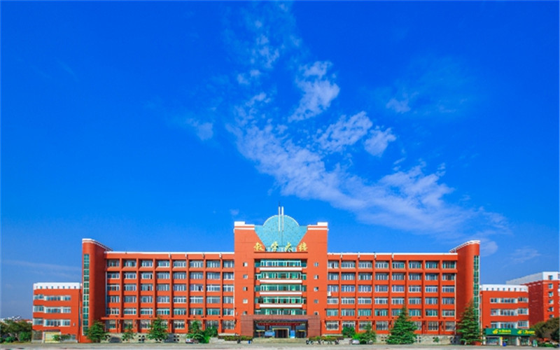 宜春学院临床医学（在医学院就读）专业在浙江招生录取分数(综合)：570分
