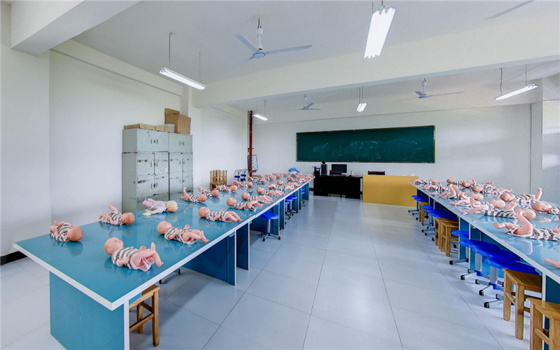 2023年宜春幼儿师范高等专科学校在四川招生专业有哪些？学费是多少？