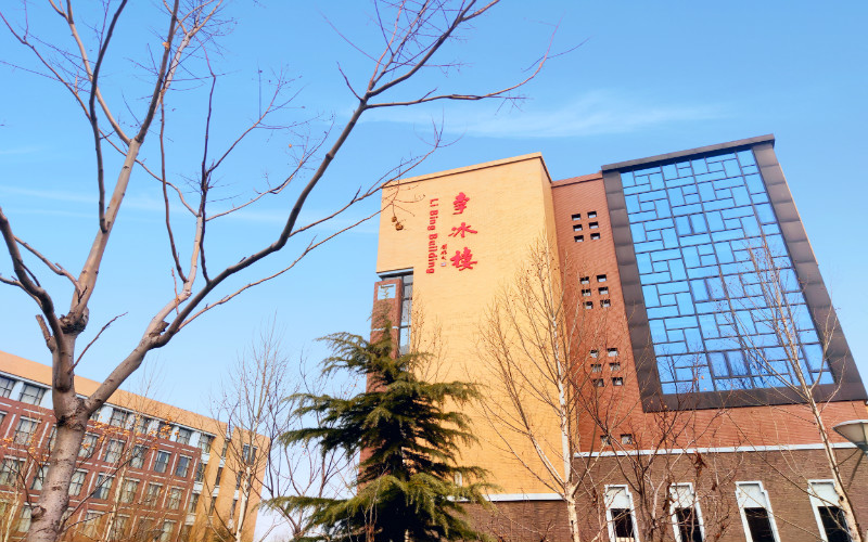 2023年运城学院在陕西招生专业有哪些？学费是多少？