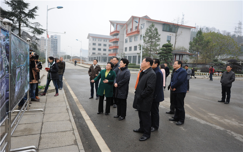 湘西民族职业技术学院旅游管理专业在重庆招生录取分数(物理类)：337分