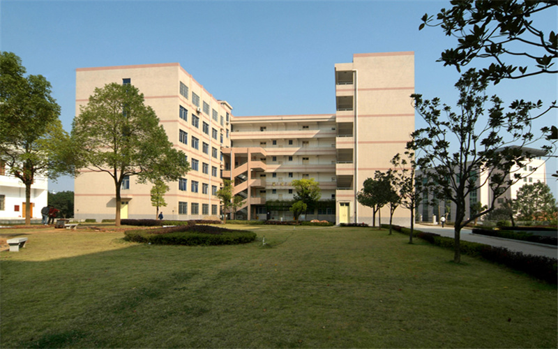 多少分可以上湖南女子学院？湖南女子学院2021年在河北各专业录取分数线