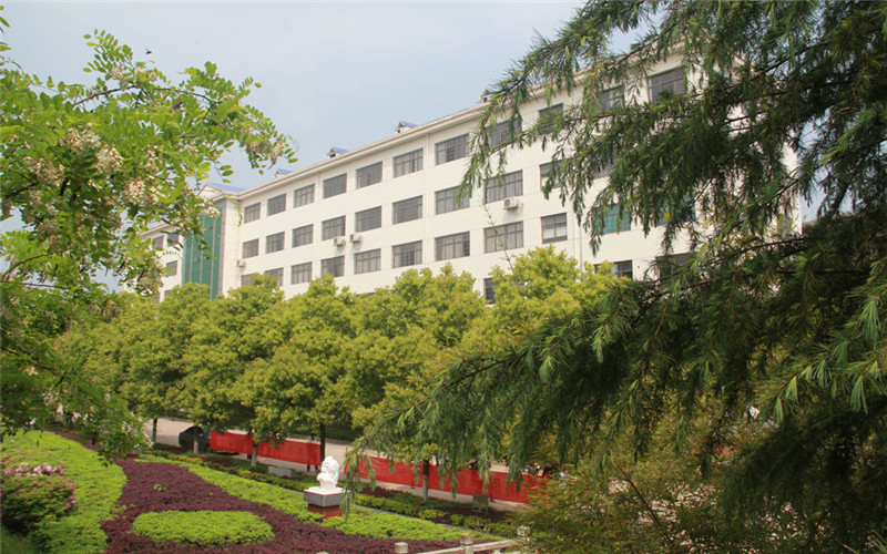 湖南环境生物职业技术学院大数据与会计专业在浙江招生录取分数(综合)：455分