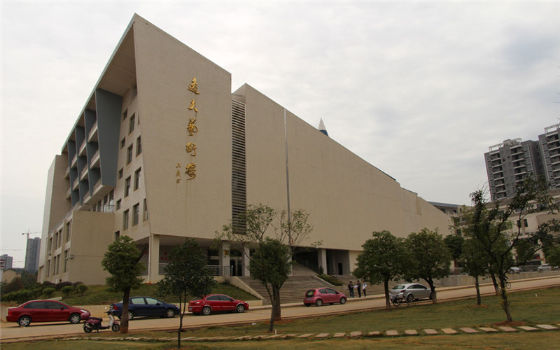 多少分可以上湖南人文科技学院？湖南人文科技学院2021年在山西各专业录取分数线