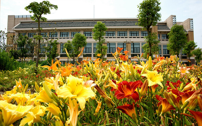 上海应用技术大学风景园林专业在浙江招生录取分数(综合)：595分