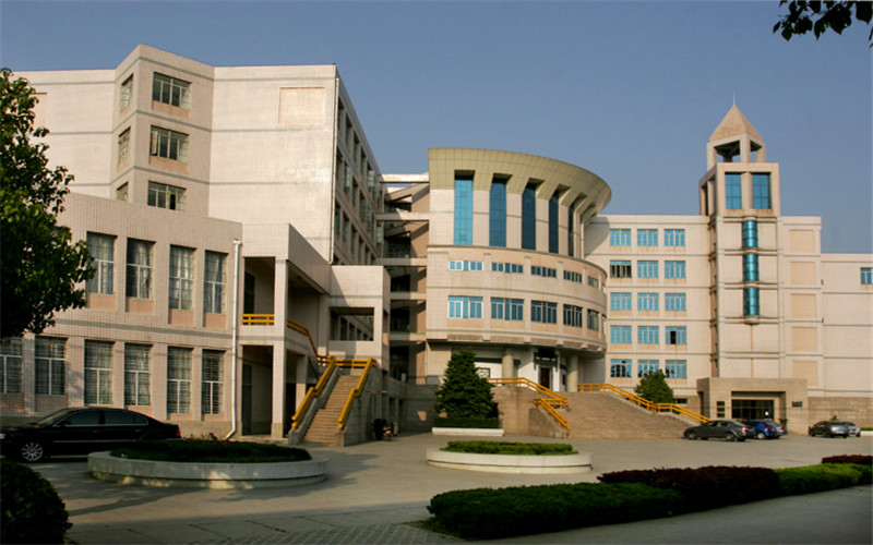 安徽建筑大学建筑环境与能源应用工程专业在山东招生录取分数(综合)：518分