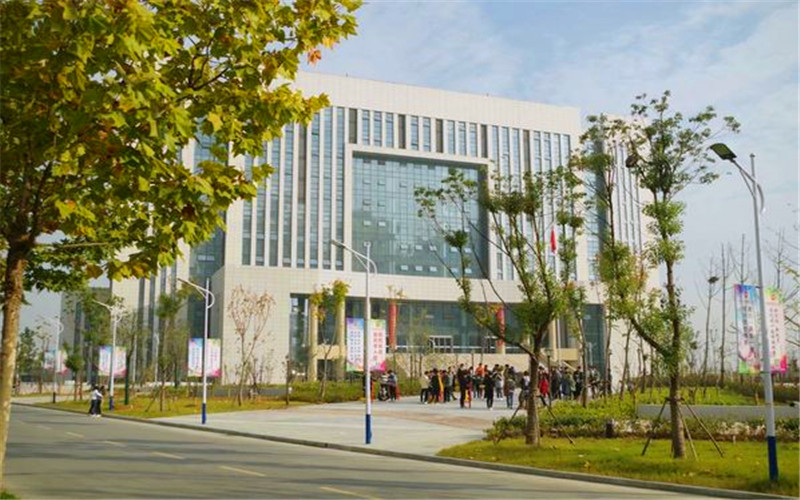 2023年安徽城市管理职业学院在黑龙江录取批次及录取分数参考