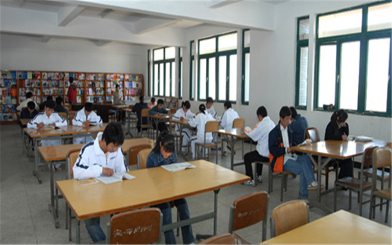 2024考生参考：2023安庆职业技术学院服装设计与工艺专业在河北招生录取分数及录取位次
