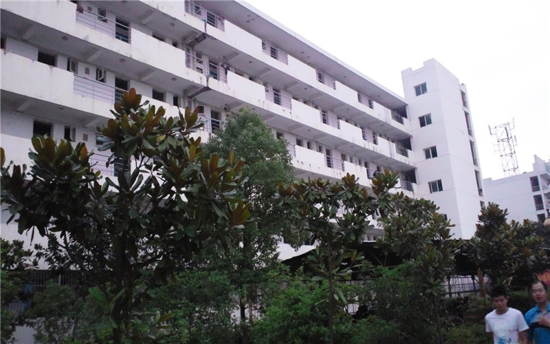多少分可以上马鞍山师范高等专科学校？马鞍山师范高等专科学校2022年在重庆各招生专业录取分数汇总