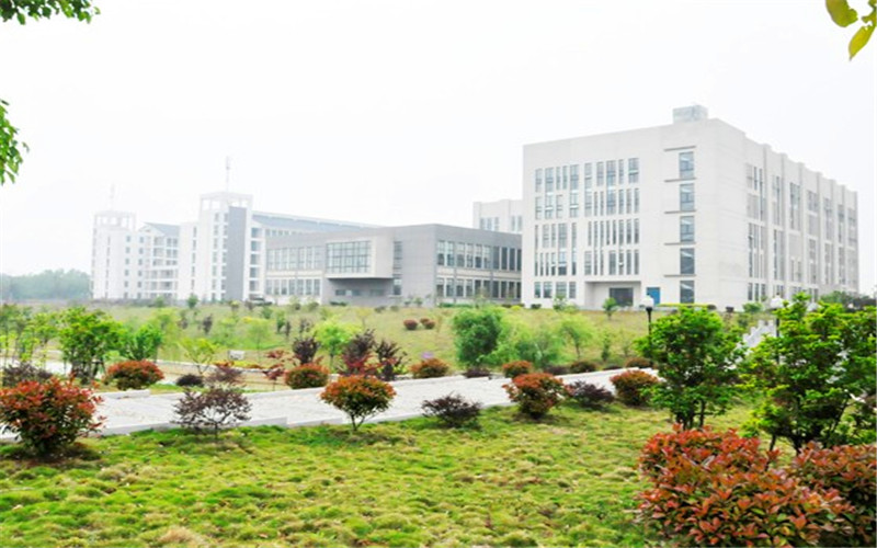 2023年安徽建筑大学城市建设学院各历史类专业在辽宁招生分数是多少？