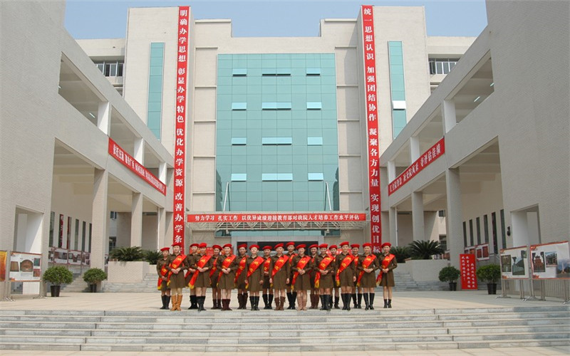 2023年广西交通职业技术学院在云南招生专业有哪些？学费是多少？