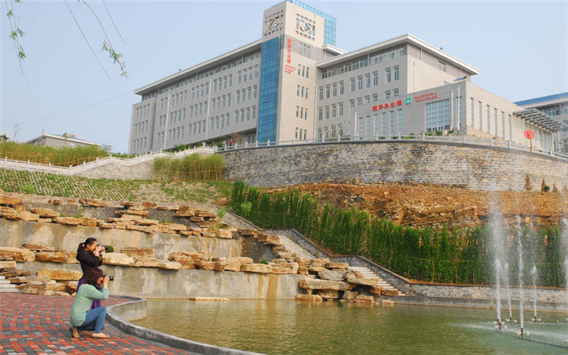 潍坊护理职业学院2021年在甘肃省招生专业及各专业招生计划人数
