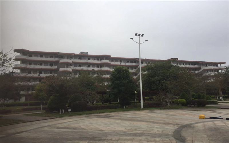 2023年广西职业技术学院在湖南招生专业有哪些？学费是多少？