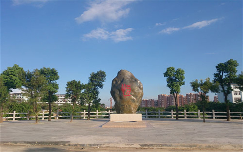 2023年河北考生多少分可以上广西经济职业学院婴幼儿托育服务与管理专业？