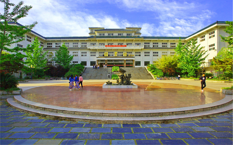 2024考生参考：2023武汉生物工程学院商务英语专业在内蒙古招生录取分数及录取位次