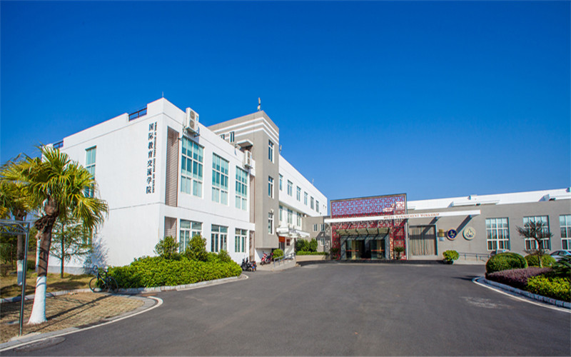 2024考生参考：2023桂林旅游学院酒店管理与数字化运营专业在河北招生录取分数及录取位次