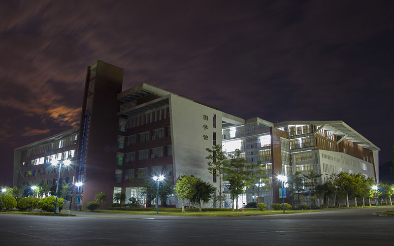 华南农业大学珠江学院金融工程专业（一 ）录取分数线【广西高考文科】
