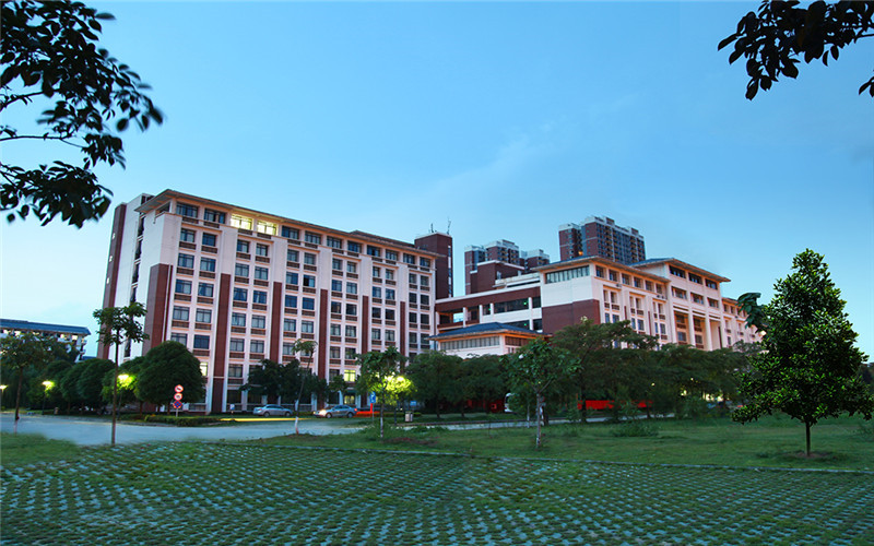 2023年广西民族大学相思湖学院在云南招生专业及招生人数汇总