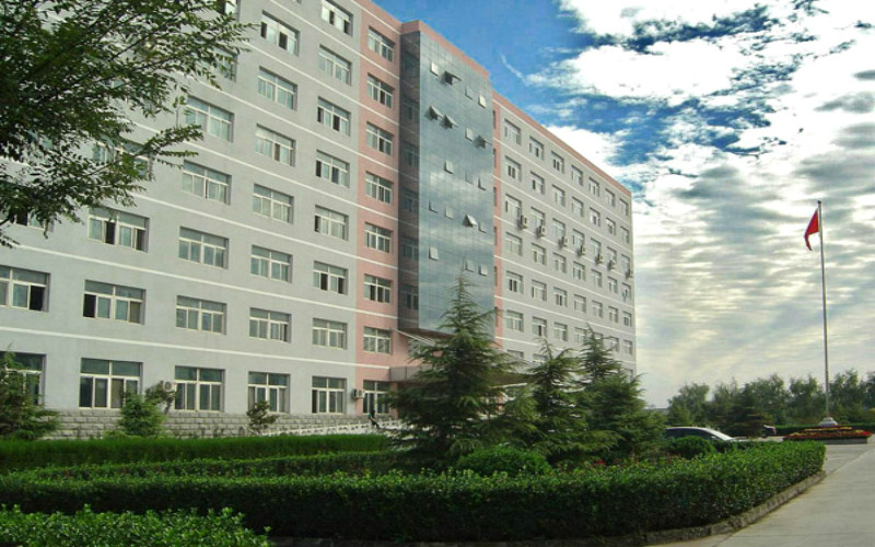 北京经贸职业学院建筑室内设计专业在山东招生录取分数(综合)：339分