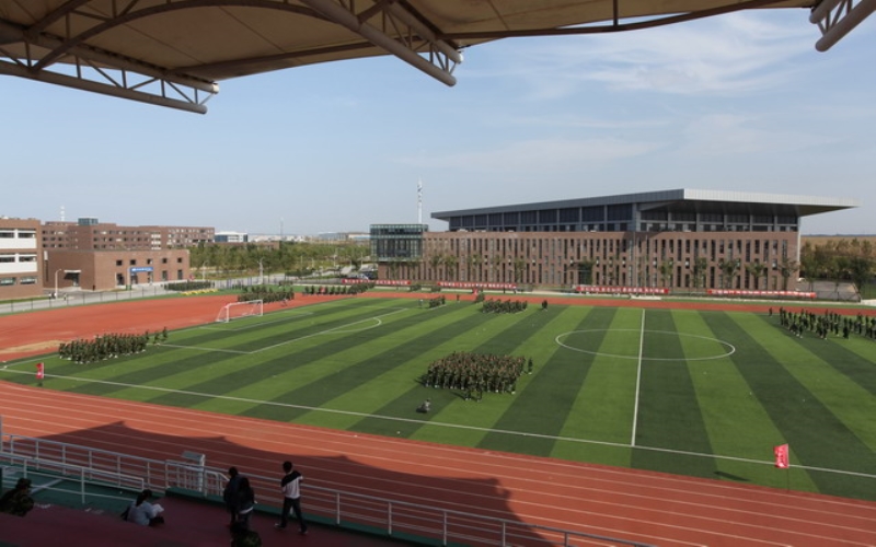 抚顺师范高等专科学校小学数学教育（师范类）专业在辽宁招生录取分数(物理类)：371分