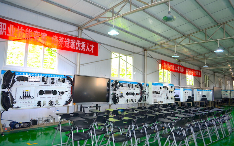 2024考生参考：2023贵州电子信息职业技术学院机电一体化技术专业在河北招生录取分数及录取位次