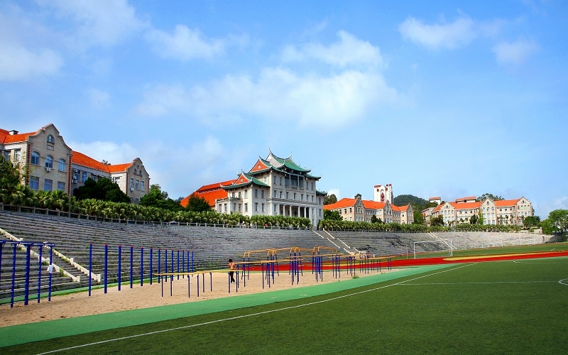 山东综合考生排多少名可以上厦门大学化学类（含化学化工材料类）专业?