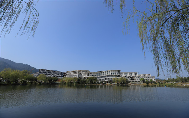 桂林信息科技学院国际经济与贸易专业录取分数线【安徽高考文科】