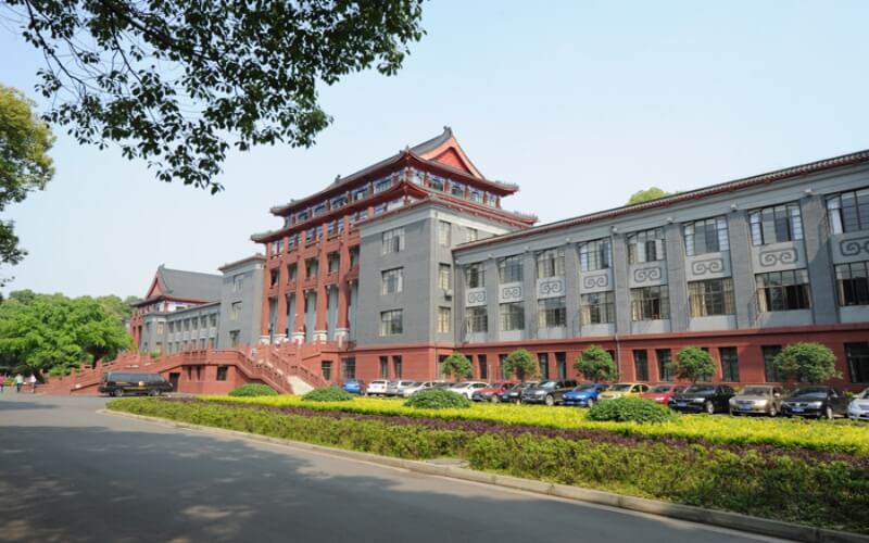 四川大学工科试验班（食品健康与安全）专业在山东招生录取分数(综合)：614分