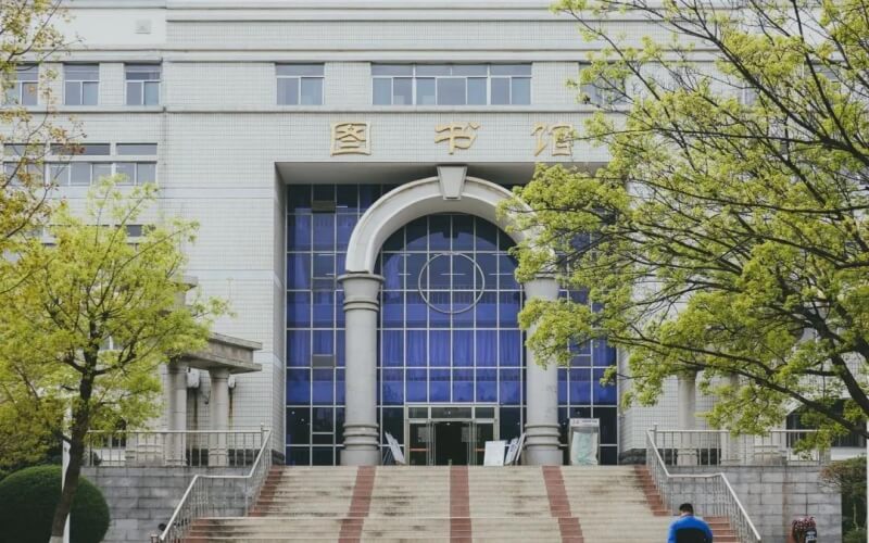 2023年山东政法学院在广西招生专业及招生人数汇总