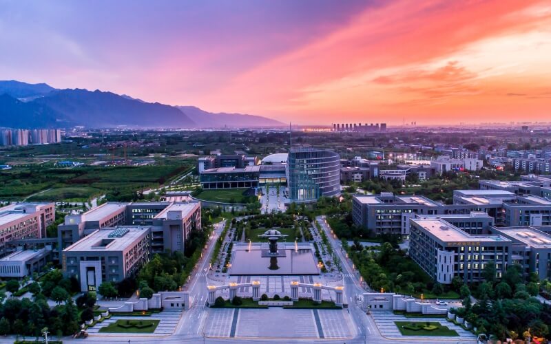 2023年重庆考生多少分可以上西北工业大学预科班专业？