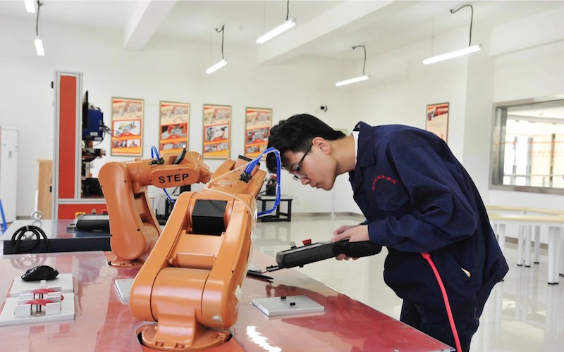 2024考生参考：2023泰州职业技术学院机电一体化技术专业在内蒙古招生录取分数及录取位次