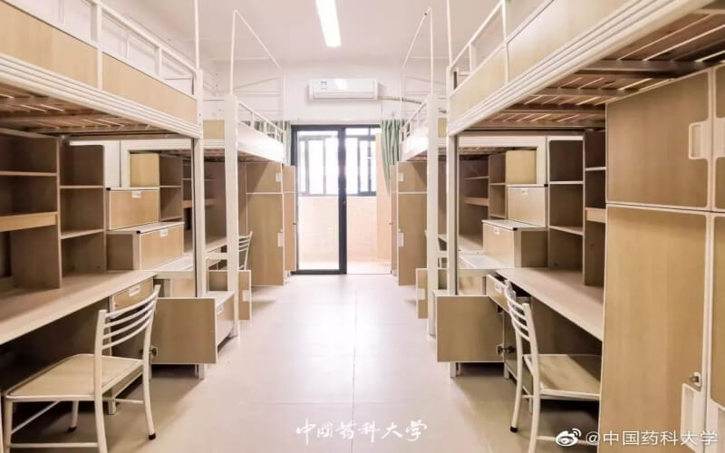 中国药科大学生物制药专业在浙江招生录取分数(综合)：641分
