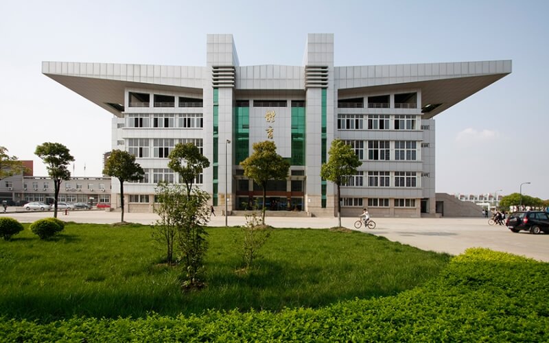 江苏理工学院金属材料工程专业在辽宁招生录取分数(物理类)：493分