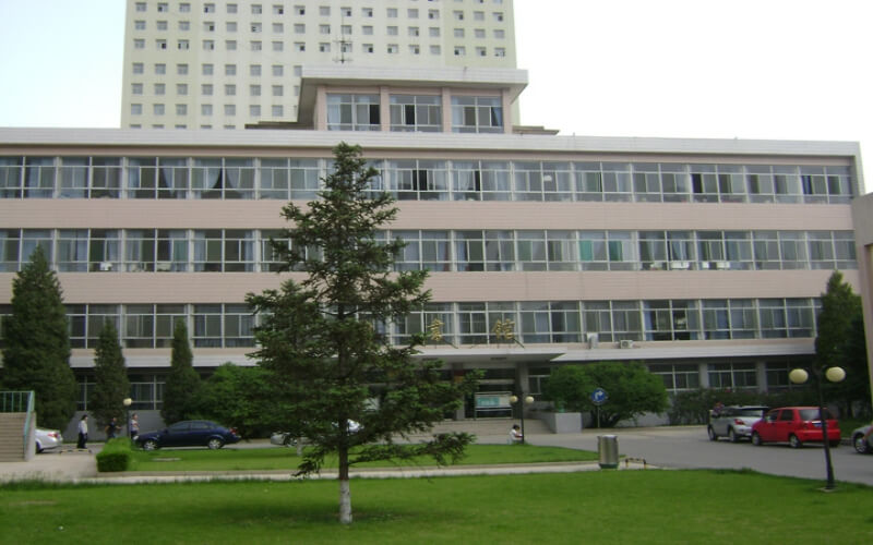 2024年忻州师范学院法学专业在重庆录取分数线参考